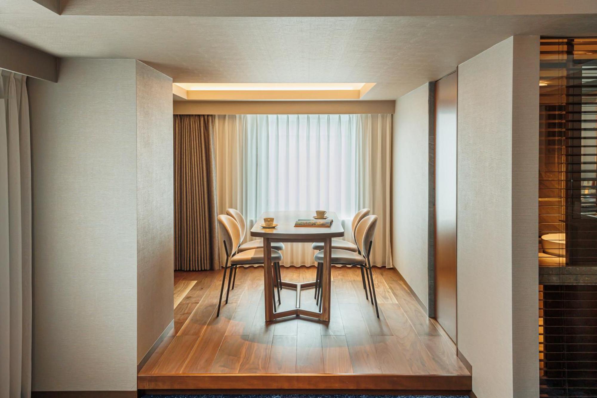 Hotel Ana Crowne Plaza Hiroshima By Ihg Exterior foto